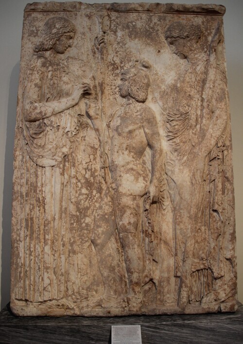 Musée archéologique d'Athènes, sculptures de l'époque classique