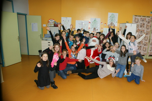 Le PERE NOEL à l'école ! 