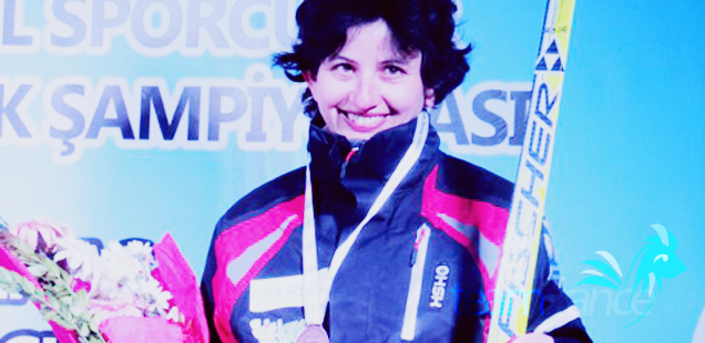 • Nadia Cochet remporte la médaille de bronze sur le 8.1 km classique