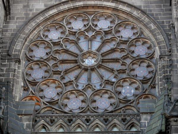 LA CATHEDRALE ND de l'Assomption - Clermont Ferrand