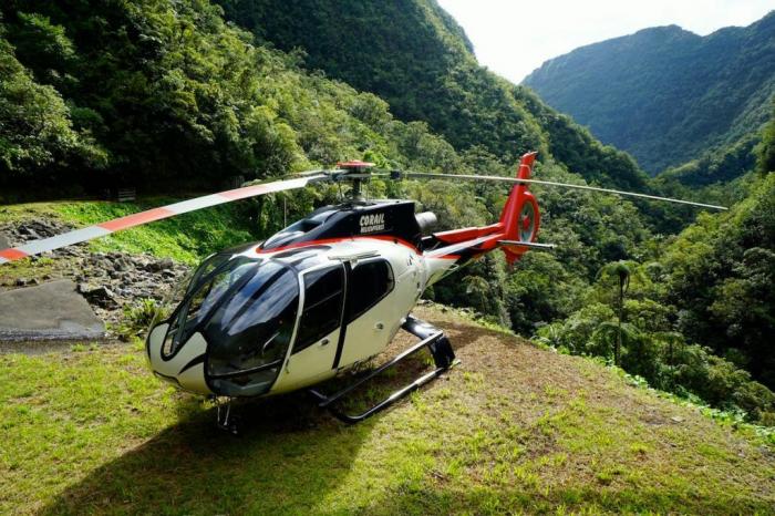 Balade Dans L'Île De La Reunion Voie Lactée Au-Dessus De L’Ile De La Réunion..