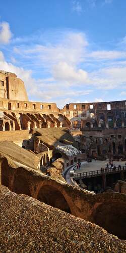 on part faire un tour à Rome ... l'italie .. les italiens.. et tout et tout ... 