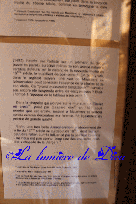 Moustiers Sainte Marie : L'église Notre-Dame de l'Assomption