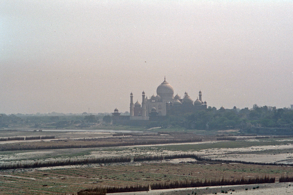 9 mars 1992 : Une journée à Agra