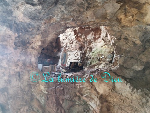 Saint Raphaël, la grotte saint Honorat (Sainte Baume)