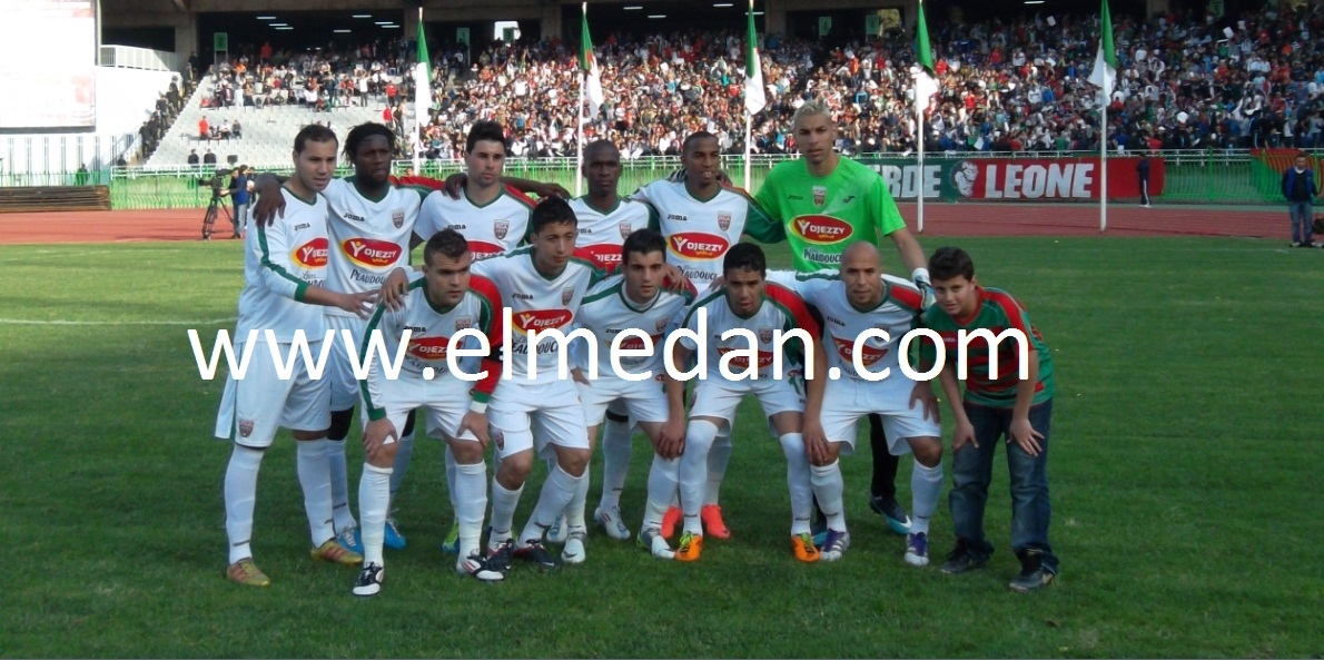 Mercredi 2.5.2012 USMA-MCA 3-1 AMORPHE Mouloudia
