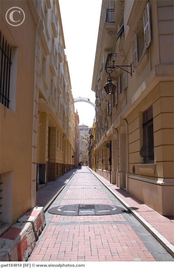 buildings_along_a_street_monte_carlo_monaco_gwt184010