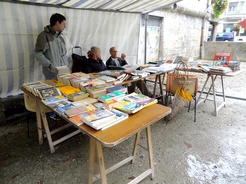 La foire aux livres et aux vieux papiers 2013 à Châtillon sur Seine