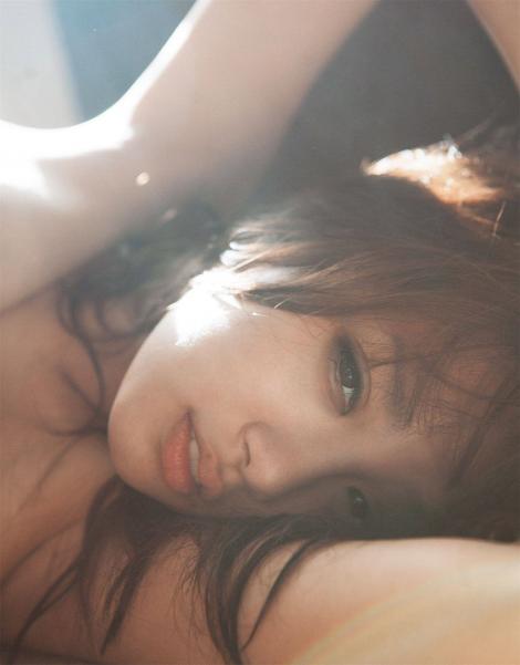Photobooks : ( Rara Anzai : Nude Photobook 「Hello,Goodbye」 )