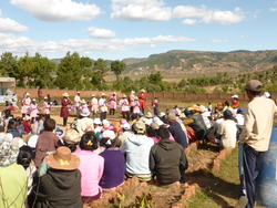 Visite de Benoît Riandey (Les Amis d'Akany Soa) à Madagascar