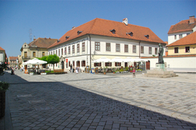 VARAŽDIN  trg franjevackj