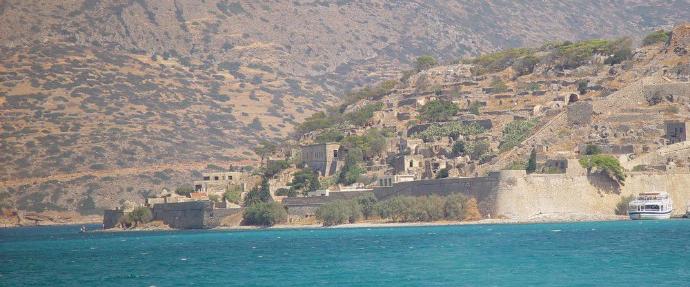 L'île de Spinalonga, en Crète...