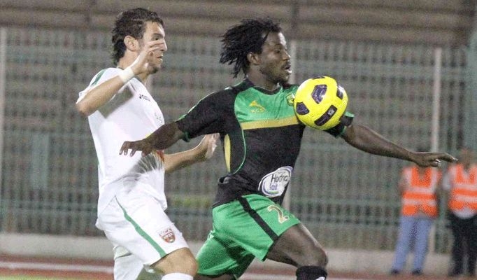 Samedi 24.9.2011 Stade Chahid Hamlaoui (à Huis Clos) CSC-MCA 1-0
