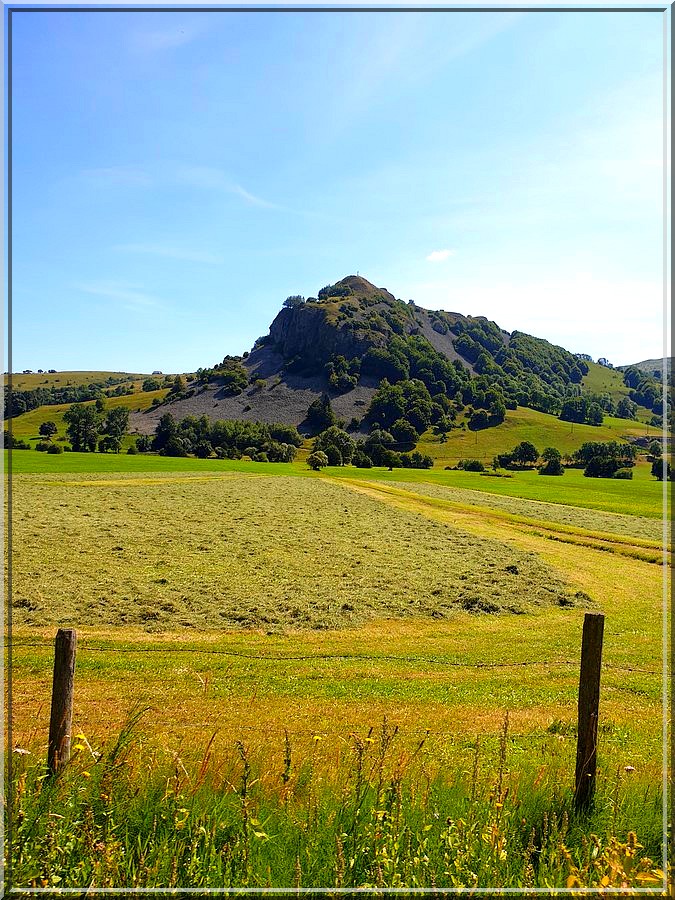 939 - Grimpette au Puy Mary dans le Cantal (19)