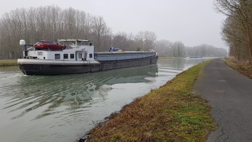 Trafic  au canal