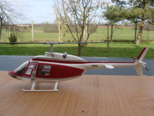 Maquette hélicoptère Bell 206B Jet Ranger SLAF(Sri Lanka Air force) au 1/32