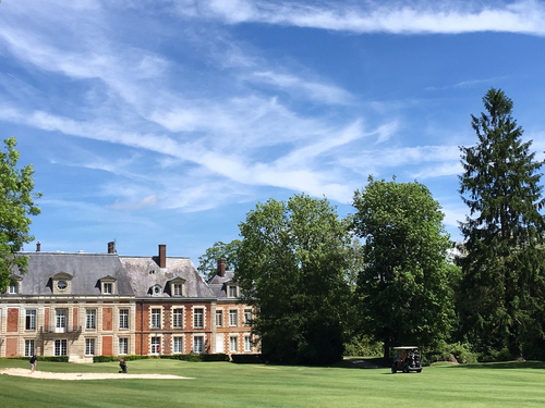 Stage cart verte au golf Château d'Humières