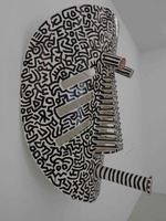 —- SANS TITRE pour ce Masque - 1987 - Acrylique sur aluminium - Collection Ambrous T. Young - exposé à la Collection Lambert - oeuvre pouvant être protégée —-