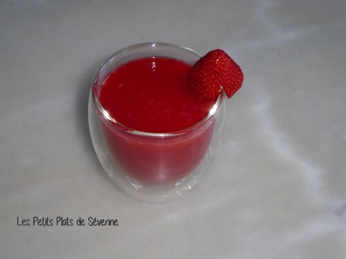 Jus fraises-pomelo-citron