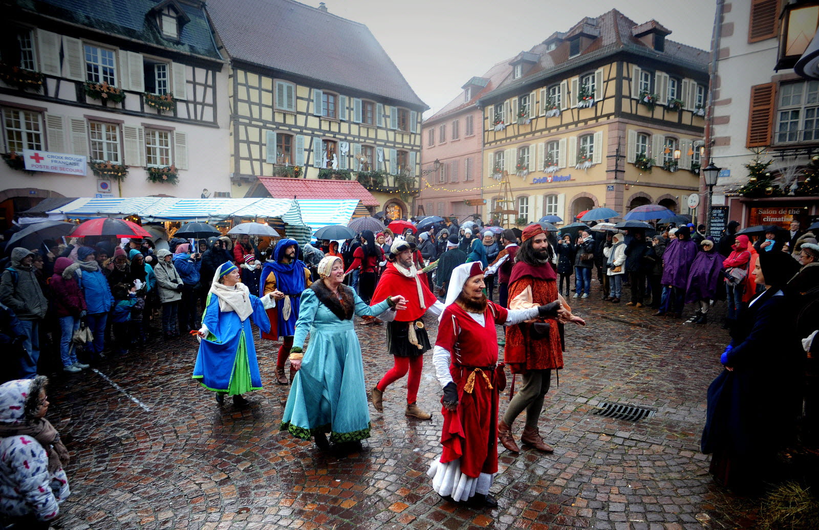 Ribeauvillé - Marché de Noël médiéval. Au cœur de la légende