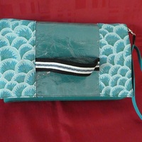 Pochette Bleu pétrole VENDU