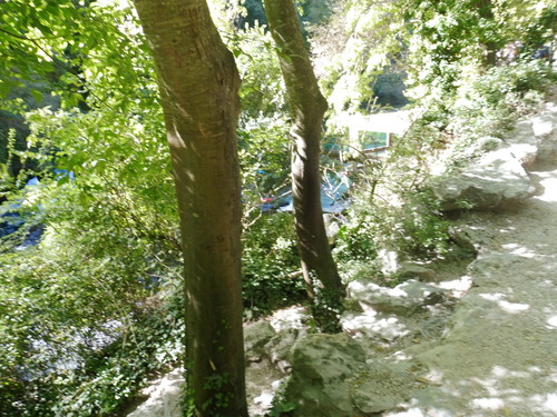 FONTAINE DE VAUCLUSE.