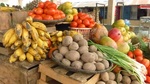 Achats des fruits au marché