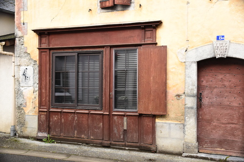 Plaques de rue ou de maison