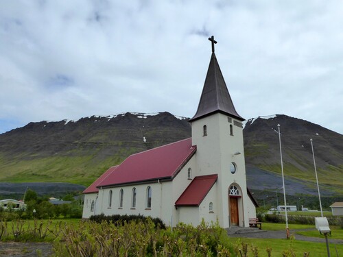 Les églises des fjords de l'Ouest de A à M