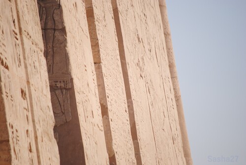 Le Temple de Médinet Habou.