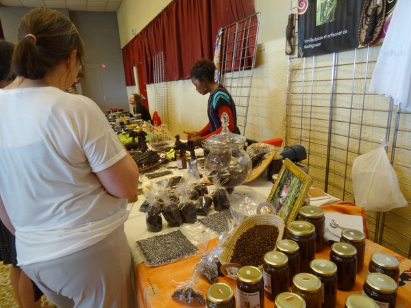 ARCE a organisé, dimanche 18 mai, sa traditionnelle "foire aux graines, jardin et nature", à Recey sur Ource