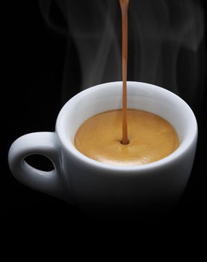 le café, bien que bon pour la ligne, doit être consommé avec modération. 