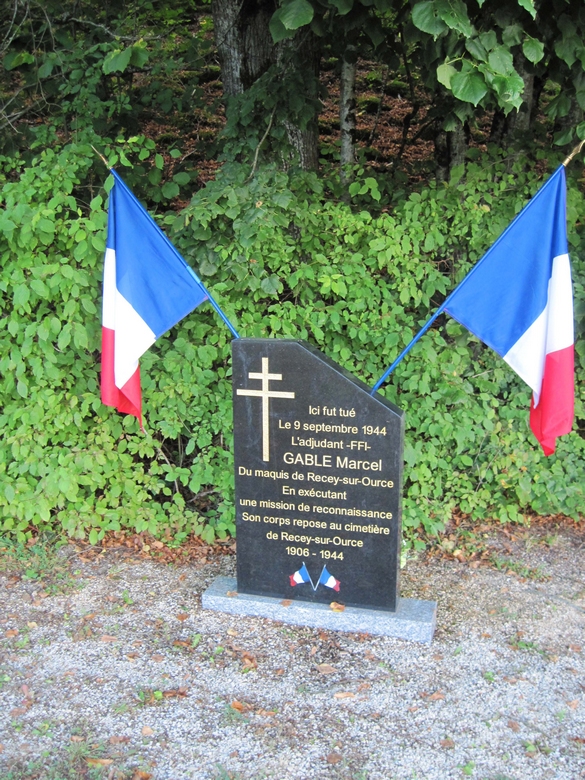 Une cérémonie à Villotte en mémoire de la bataille du pont de Maisey, par René Drappier