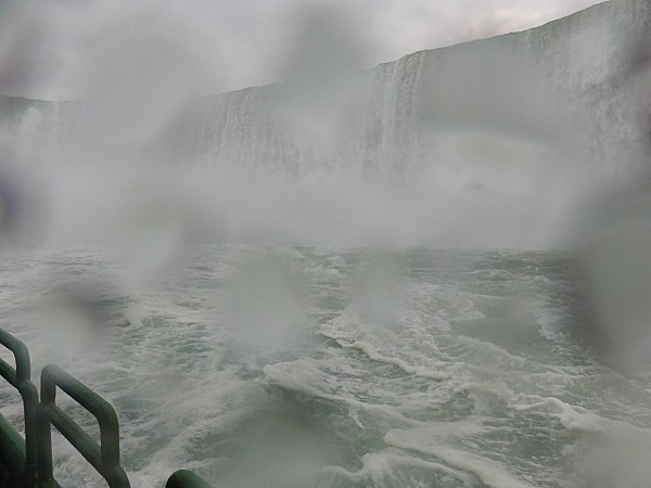 chutes du Niagara en bateau (8)