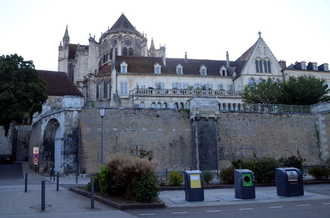 ☻ Escapade entre soeurs en Bourgogne : Jour 1 - Auxerre