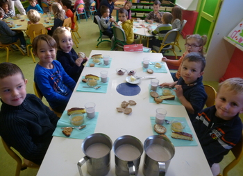 Petit déjeuner à l'école : mardi 18 octobre