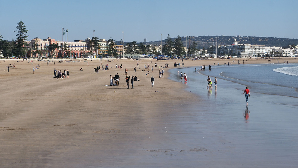 la plage d'Essaouira vers le sud 10/4