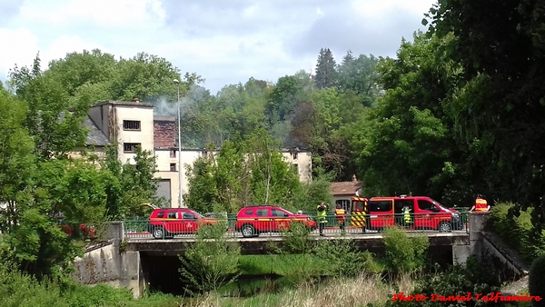 Le moulin des Passes à Châtillon sur Seine a pris feu...
