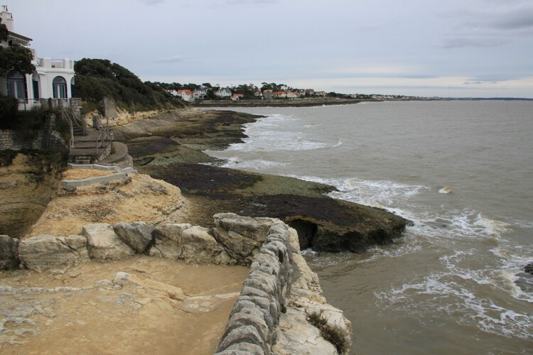 SAINT-PALAIS SUR MER  -  LE PLATIN