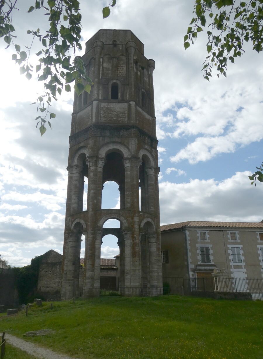 Charroux, dans la Vienne,