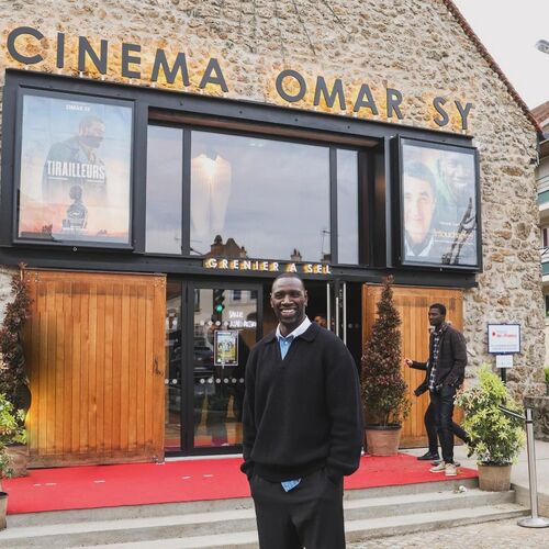 Omar Sy donne son nom à un cinéma