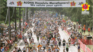 season marathon hawaii runners running