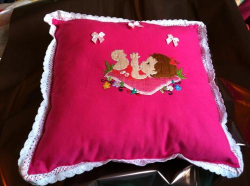 coussin girl 2