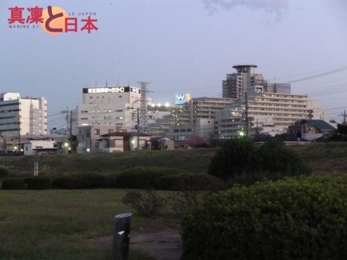 La nuit tombe sur Seiseki