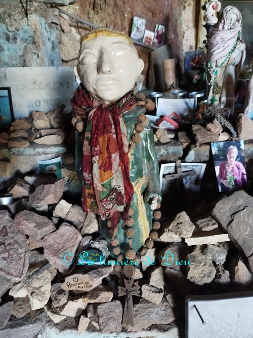 Saint Raphaël, la grotte saint Honorat (Sainte Baume)