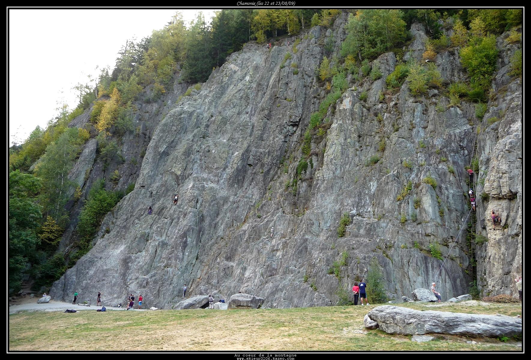 ESCALADE : Les Gaillands - Chamonix (74) - Au coeur de la montagne