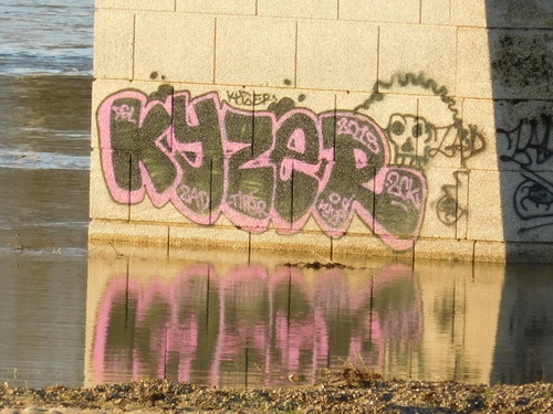 Pile sur le graffiti