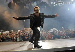 476852-bono-et-son-groupe-u2-ont-mis-le-feu-au-637x0-1.jpg