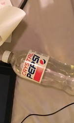 12/08: Les orages ca inonde ma cave - Crystal Pepsi. Limited Edition