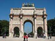 Arc de Triomphe du Carrousel (construit entre 1807 et 1809)